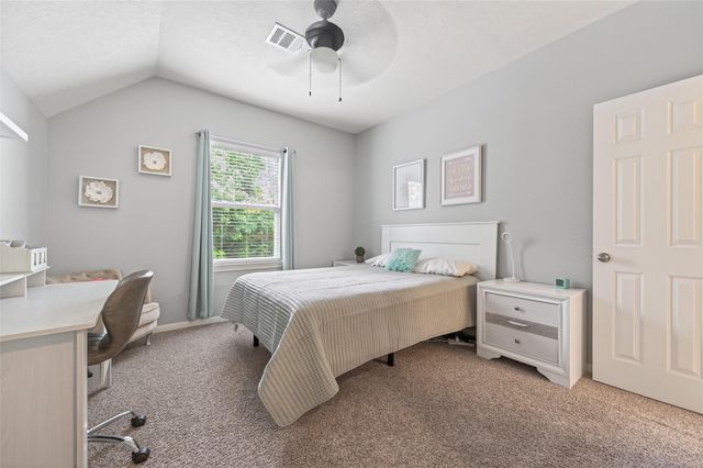 155 E Concord Valley Circle, The Woodlands, TX 77382