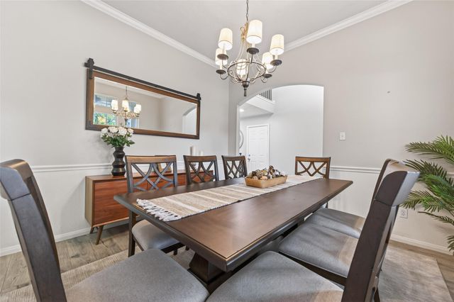 155 E Concord Valley Circle, The Woodlands, TX 77382