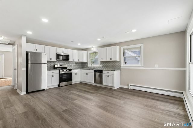 252 Hauser Street, Waterbury, CT 06704