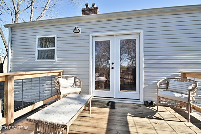 255 Currie Ave, Maryville, TN 37804