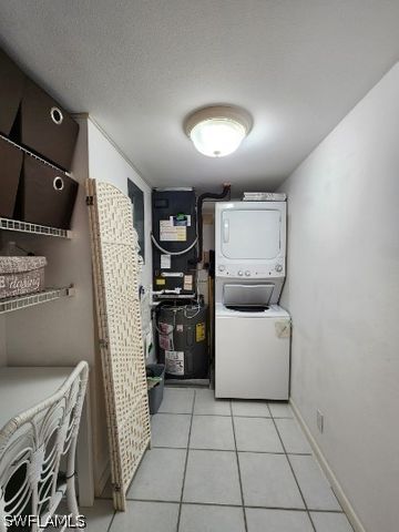 2000 Alamanda DR 206, Naples, FL 34102
