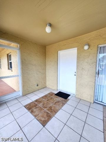 2000 Alamanda DR 206, Naples, FL 34102