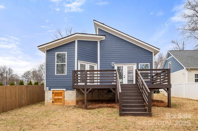 2805 Old Steele Creek Road, Charlotte, NC 28208