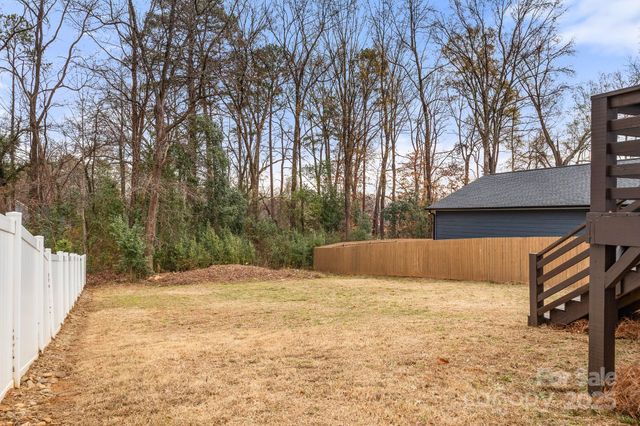 2805 Old Steele Creek Road, Charlotte, NC 28208