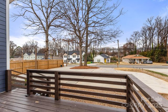 2805 Old Steele Creek Road, Charlotte, NC 28208