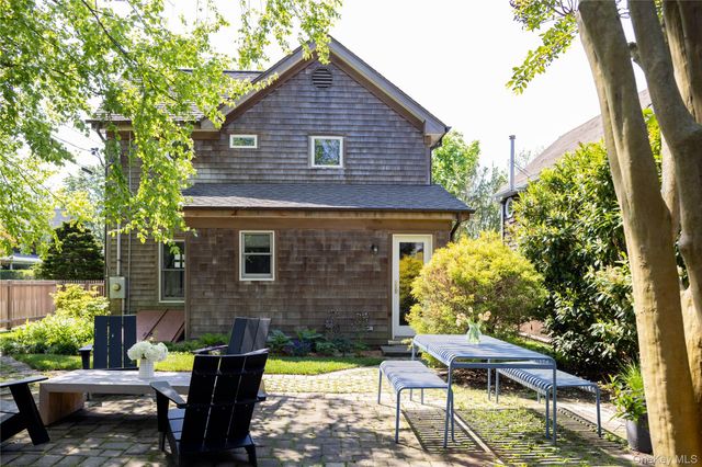 302 Monsell Place, Greenport, NY 11944