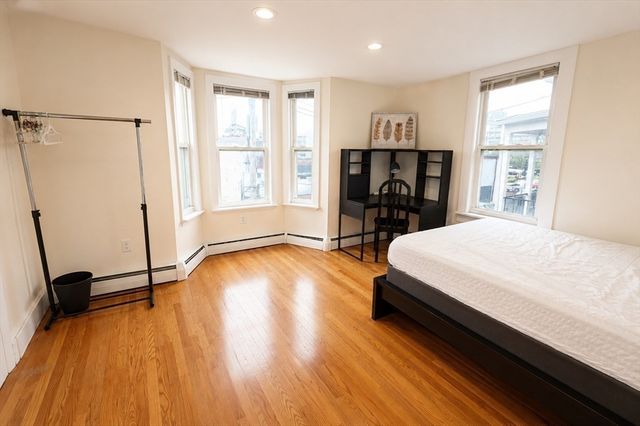 18 Crescent St., Somerville, MA 02145