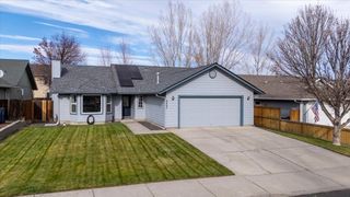 2223 NW Jackpine Court, Redmond, OR 97756