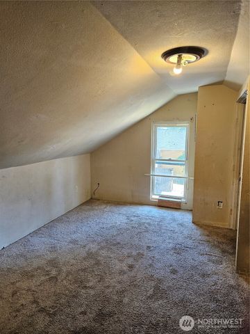 3525 E T Street, Tacoma, WA 98404