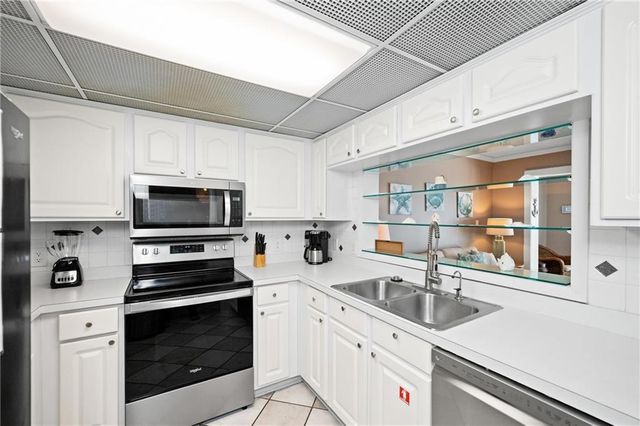 1051 Beach Boulevard, Gulf Shores, AL 36542