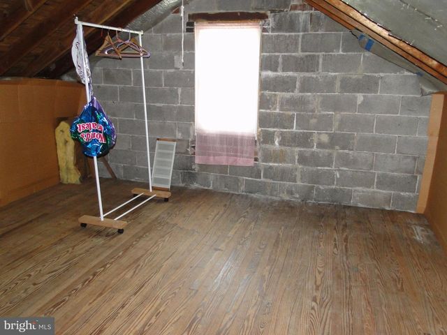338 E BROAD ST, Trumbauersville, PA 18970