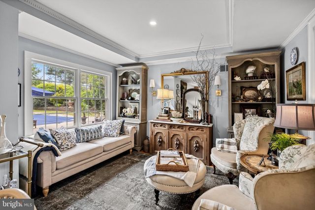 117 BURLINGTON PATH RD, Cream Ridge, NJ 08514