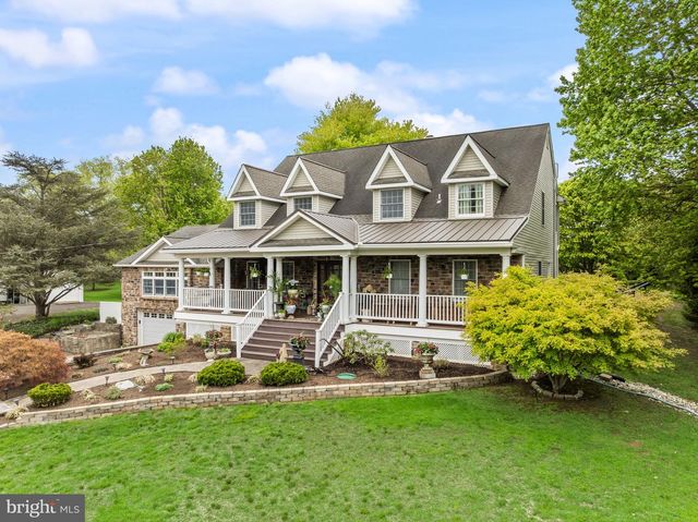117 BURLINGTON PATH RD, Cream Ridge, NJ 08514