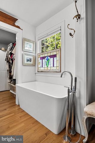 117 BURLINGTON PATH RD, Cream Ridge, NJ 08514