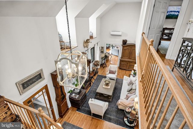 117 BURLINGTON PATH RD, Cream Ridge, NJ 08514