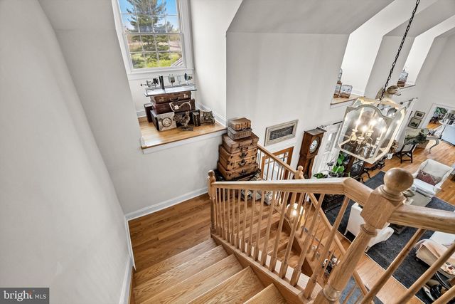 117 BURLINGTON PATH RD, Cream Ridge, NJ 08514