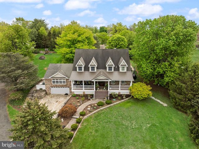 117 BURLINGTON PATH RD, Cream Ridge, NJ 08514
