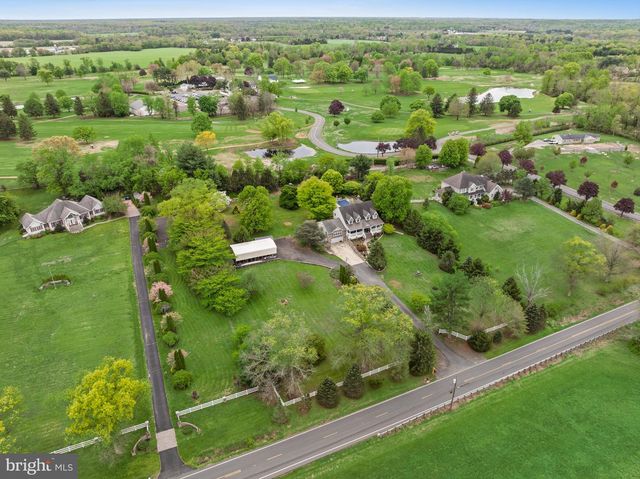 117 BURLINGTON PATH RD, Cream Ridge, NJ 08514