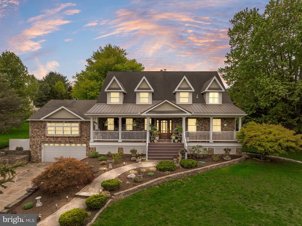 117 BURLINGTON PATH RD, Cream Ridge, NJ 08514