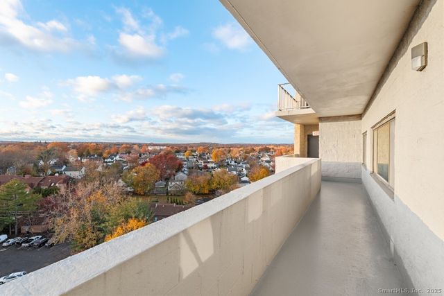 3200 Park Avenue 11E2, Bridgeport, CT 06604