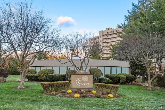 3200 Park Avenue 11E2, Bridgeport, CT 06604