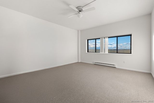 3200 Park Avenue 11E2, Bridgeport, CT 06604