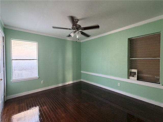 1501 Wynwood St, Corpus Christi, TX 78415