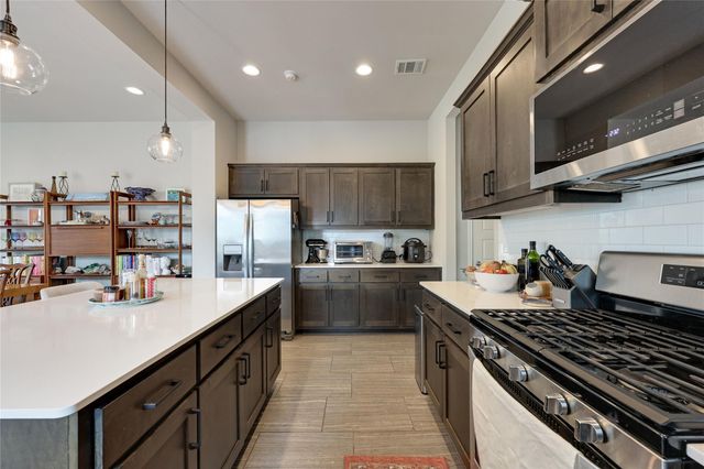 1615 Lawrence ST, Austin, TX 78741