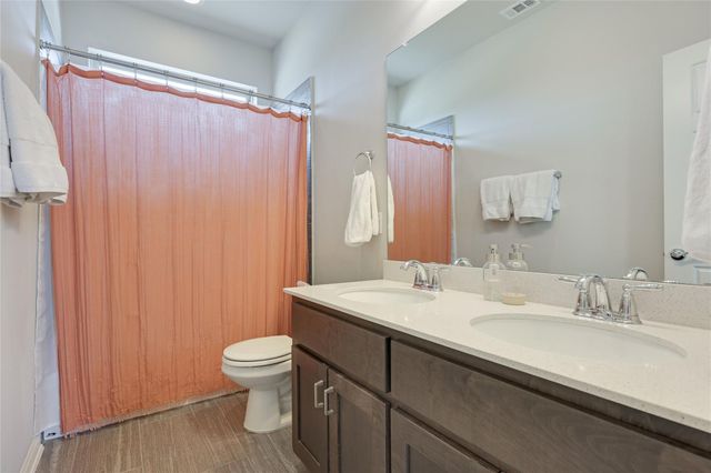 1615 Lawrence ST, Austin, TX 78741