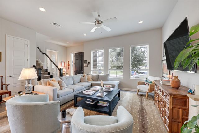 1615 Lawrence ST, Austin, TX 78741