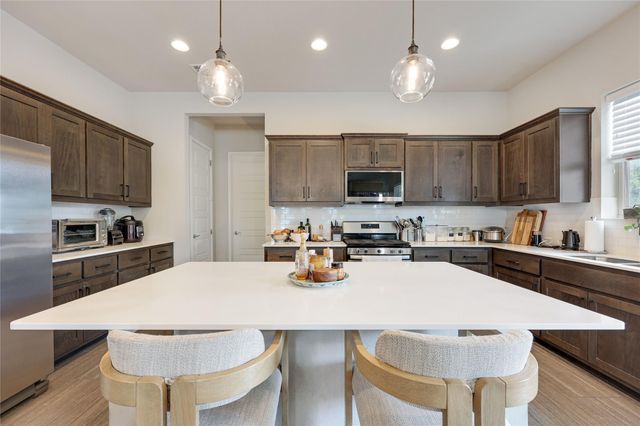 1615 Lawrence ST, Austin, TX 78741