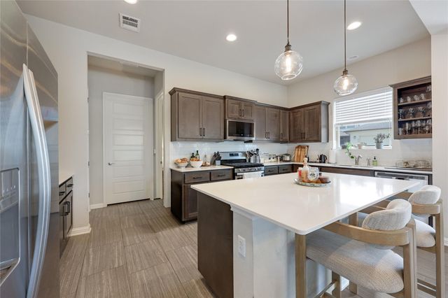 1615 Lawrence ST, Austin, TX 78741