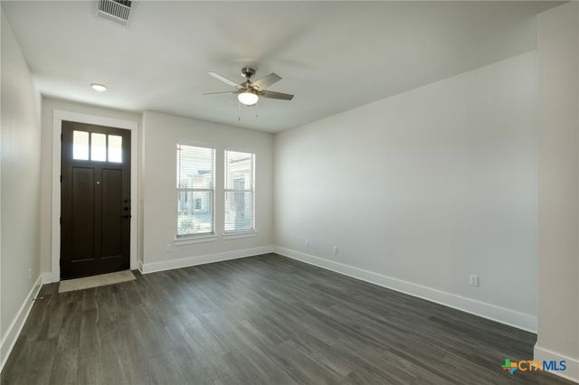1300 W Black Locust Dr 202, Pflugerville, TX 78660