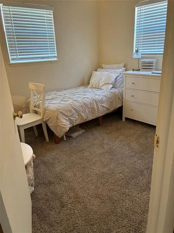 911 SW 2nd Street, Moore, OK 73160