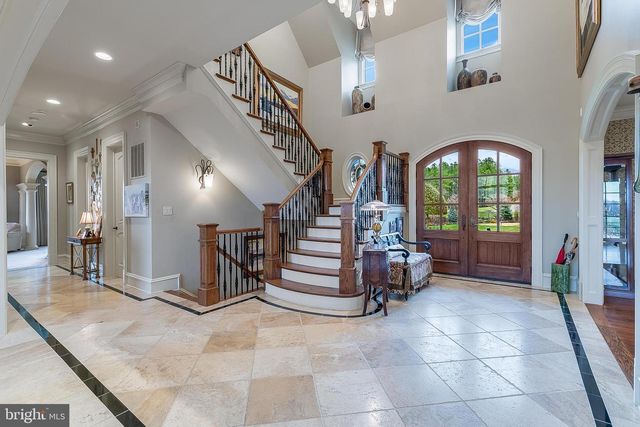 22665 CREIGHTON FARMS DR, Leesburg, VA 20175