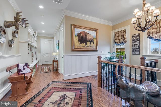 22665 CREIGHTON FARMS DR, Leesburg, VA 20175