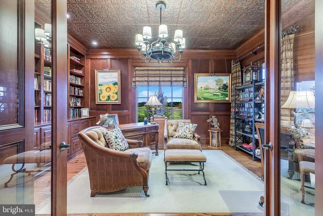 22665 CREIGHTON FARMS DR, Leesburg, VA 20175