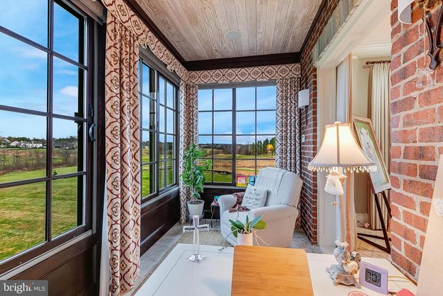 22665 CREIGHTON FARMS DR, Leesburg, VA 20175