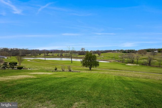 22665 CREIGHTON FARMS DR, Leesburg, VA 20175