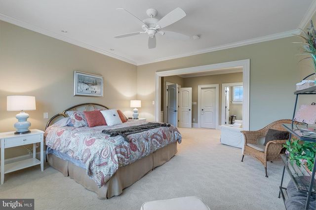 22665 CREIGHTON FARMS DR, Leesburg, VA 20175