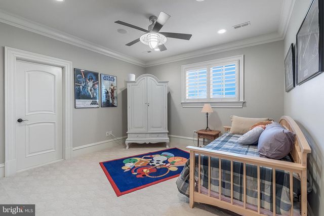 22665 CREIGHTON FARMS DR, Leesburg, VA 20175