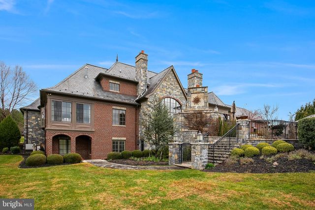 22665 CREIGHTON FARMS DR, Leesburg, VA 20175