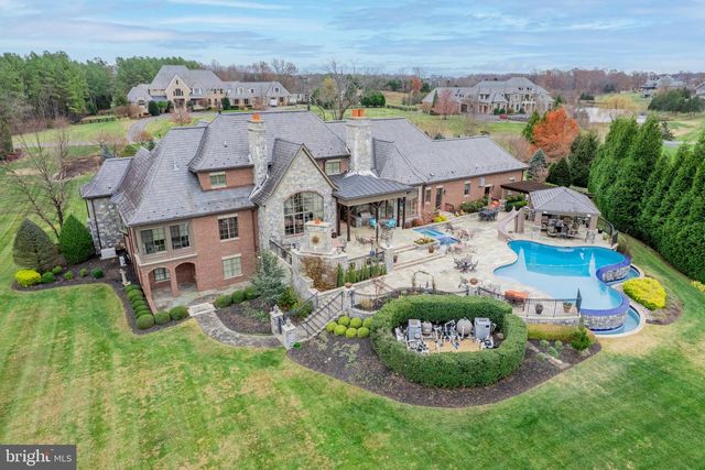 22665 CREIGHTON FARMS DR, Leesburg, VA 20175