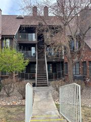 804 S Vance Street C, Lakewood, CO 80226