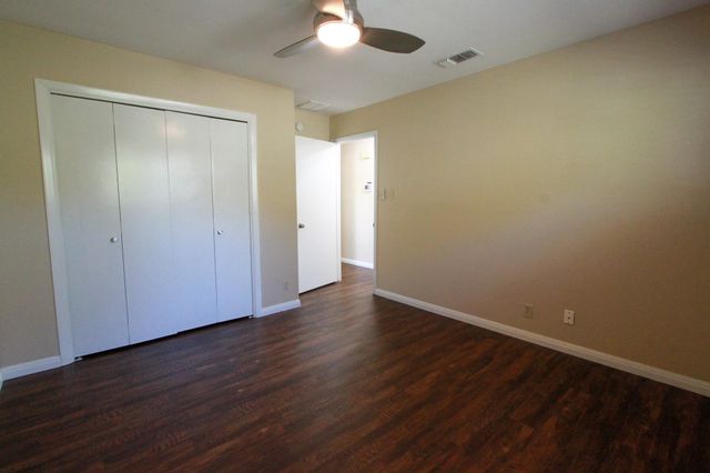 10705 Doering LN, Austin, TX 78750