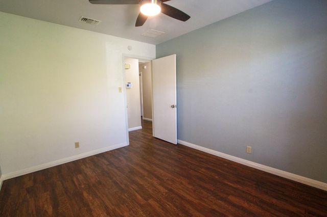 10705 Doering LN, Austin, TX 78750