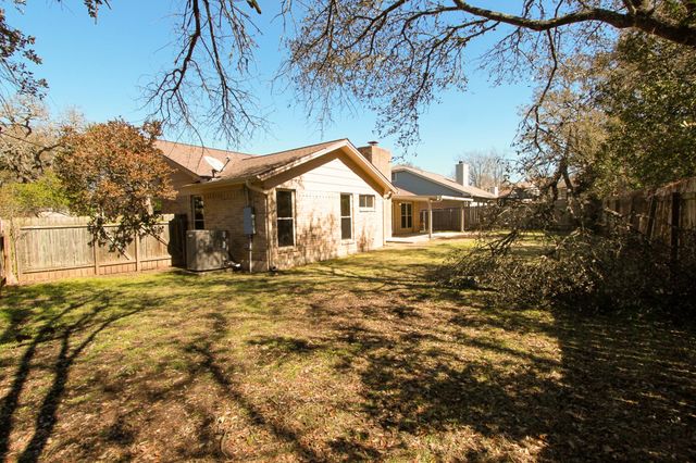 10705 Doering LN, Austin, TX 78750