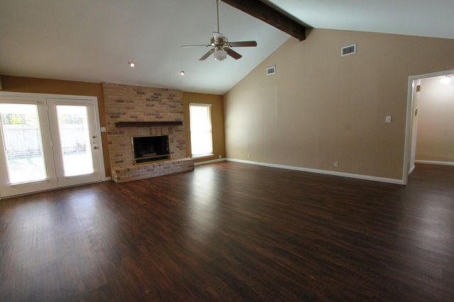 10705 Doering LN, Austin, TX 78750