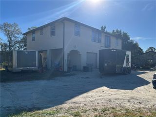 45 S Pine Street, Fellsmere, FL 32948