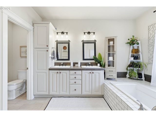 11380 Sw BARBER St, Wilsonville, OR 97070